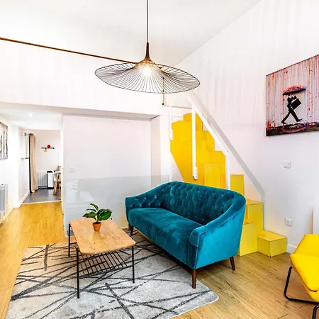 Disponible - - Equipped Duplex - From 1 To 6 Guests * Paris