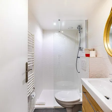 Disponible - - Equipped Duplex - From 1 To 6 Guests * Paris