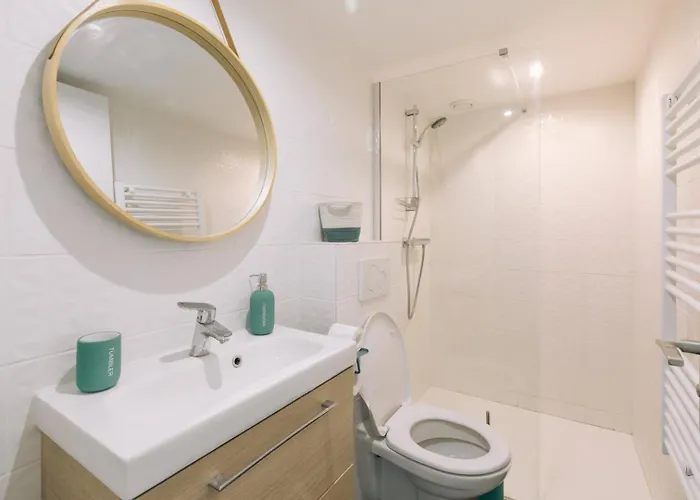 アパート Disponible - - Equipped Souplex - Mezzanine Bedrooms - From 1 To 6 Guests - Departure Up To 11am - Entrance From 4 Pm パリ