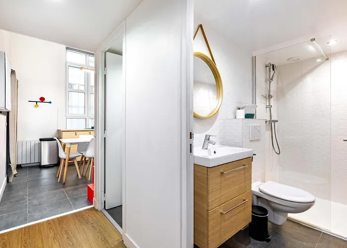 Disponible - - Equipped Souplex - Mezzanine Bedrooms - From 1 To 6 Guests - Departure Up To 11am - Entrance From 4 Pm アパート