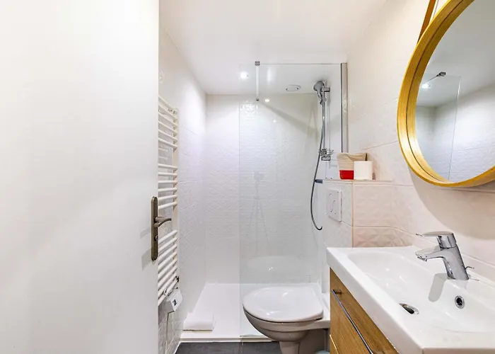 Disponible - - Equipped Souplex - Mezzanine Bedrooms - From 1 To 6 Guests - Departure Up To 11am - Entrance From 4 Pm * パリ